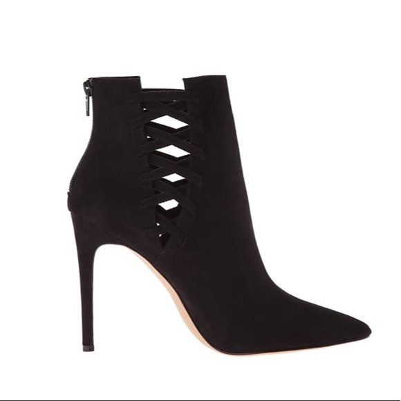 ALDO Women's Tuxedo Ankle Bootie Black Size 7 - Picture 2 of 6